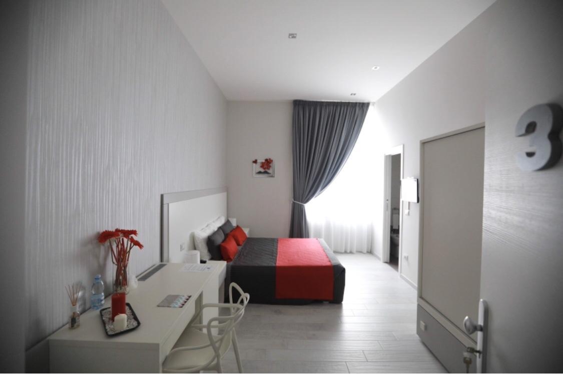 Chiaia Guest House Naples Exterior photo